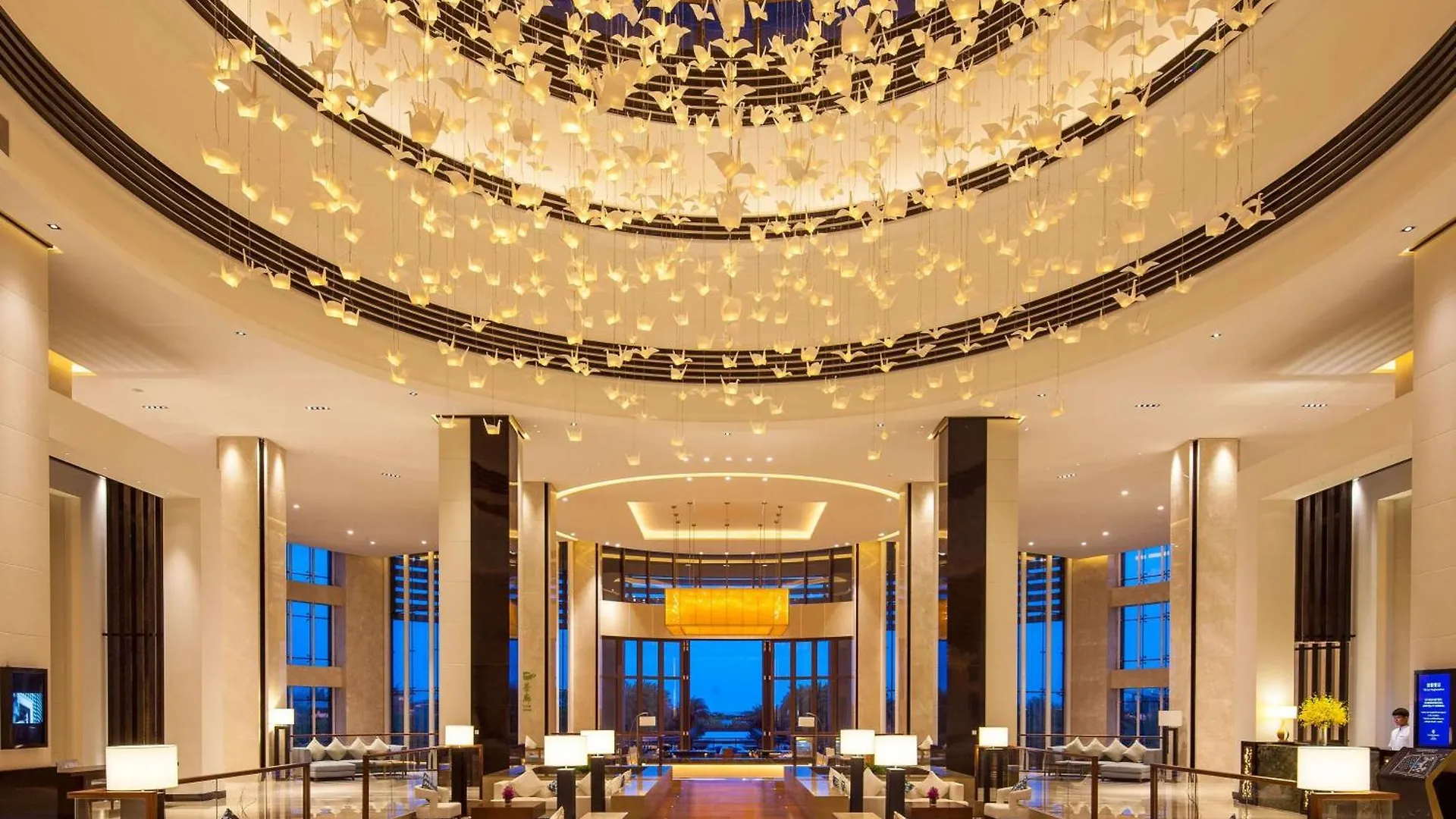 Thousand Cranes Sanya Yazhou Bay Int'L Exchange Centre,Curio By Hilton Resort