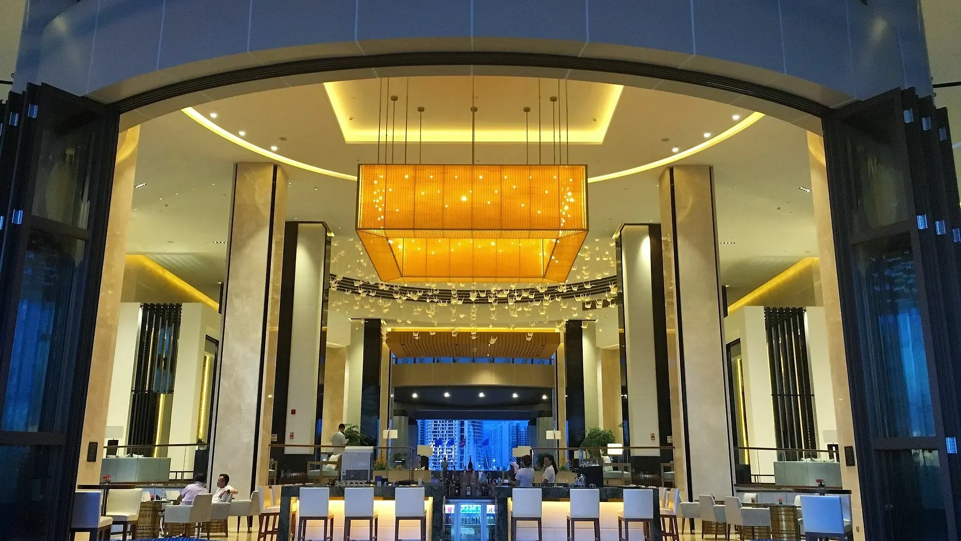 Thousand Cranes Sanya Yazhou Bay Int'L Exchange Centre,Curio By Hilton