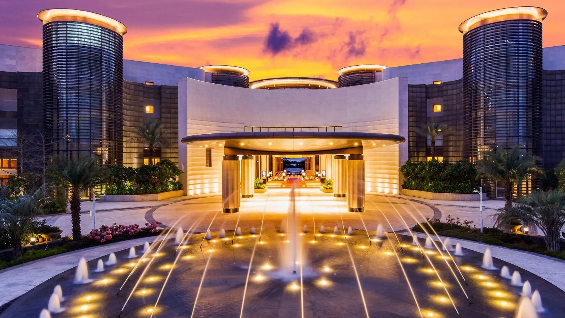 Resort Thousand Cranes Sanya Yazhou Bay Int'L Exchange Centre,Curio By Hilton
